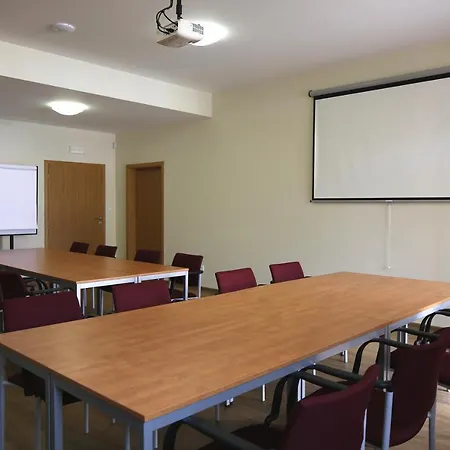 Pensionat Pansky Dum Rozmital pod Tremsinem