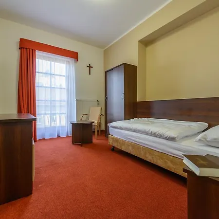 Pansky Dum بيت ضيافة روزميتال بود تريمسينيم